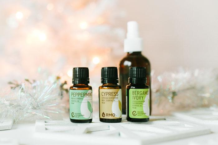 DIY Holiday Room Spray – Rocky Mountain Oils