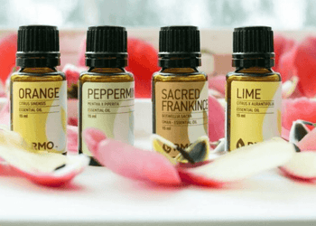 The Most Effective Way To Clean Bathrooms With Essential Oils – Rocky  Mountain Oils
